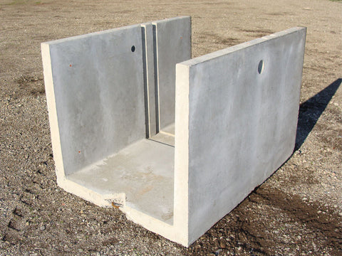 Measuring Weir 3' W x 3' H x 5' L